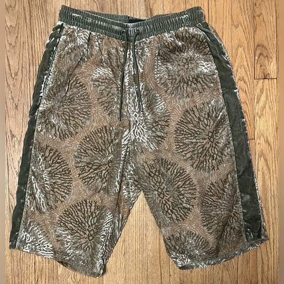 Daily Paper abstract-print bermuda shorts *Sold Out* - Picture 7 of 10